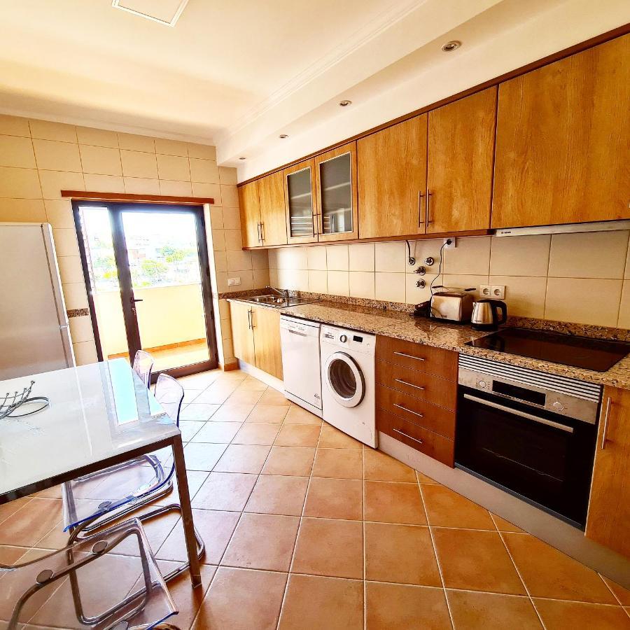 Muralha Building Apartment ลากอส ภายนอก รูปภาพ